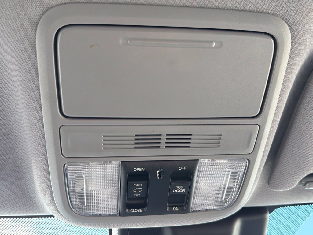 Used 2020 Honda Odyssey EX-L image 24