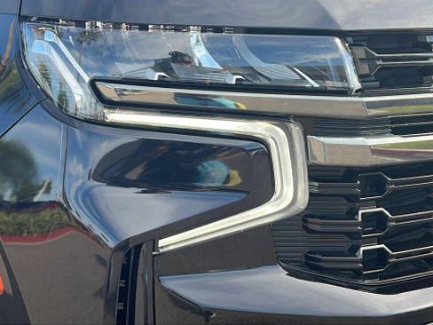 Used 2022 Chevrolet Tahoe Z71 w/ Off-Road Capability Package image 19