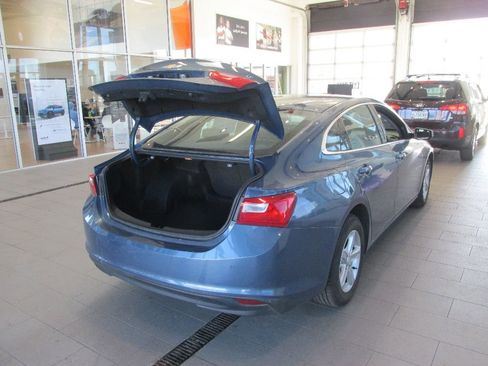 Used 2024 Chevrolet Malibu LT image 31