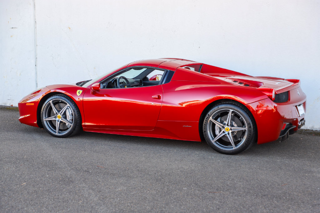 Used 2012 Ferrari 458 Spider RWD image 39