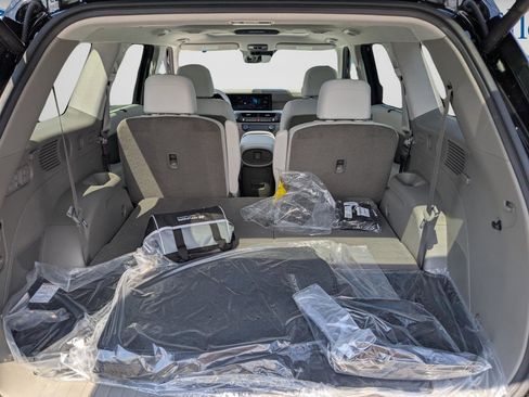 New 2026 Hyundai Palisade Limited FWD image 15