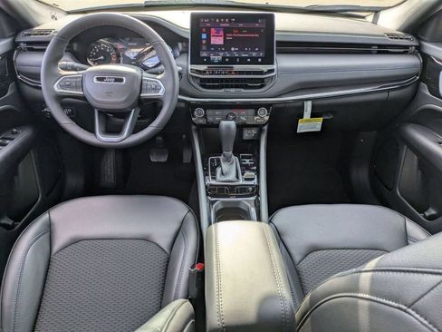 New 2026 Jeep Compass Latitude AWD/4WD image 23