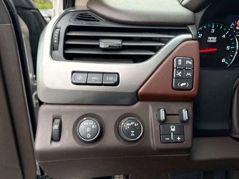Certified 2019 Chevrolet Tahoe Premier AWD/4WD image 18