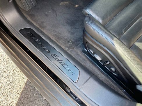 Certified 2023 Porsche Panamera 4 Platinum Edition AWD/4WD image 8