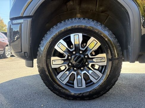 Certified 2024 GMC Sierra 2500 Denali w/ Denali Reserve Package image 12