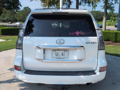 Used 2014 Lexus GX 460 Luxury AWD/4WD image 9