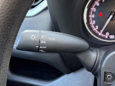 Used 2024 Toyota RAV4 XLE image 26