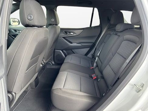 New 2026 Chevrolet Equinox LT image 13