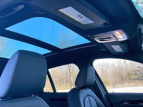 Used 2017 BMW X1 sDrive28i image 13