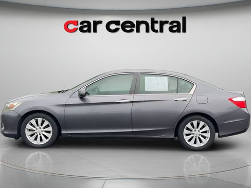 Used 2015 Honda Accord EX image 2
