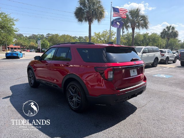 New 2026 Ford Explorer ST-Line w/ ST-Line Street Pack RWD image 5
