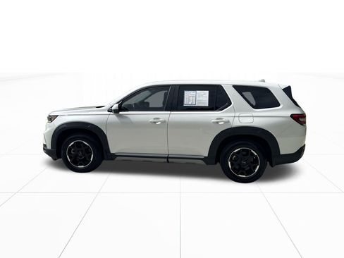Certified 2025 Honda Pilot EX-L image 5