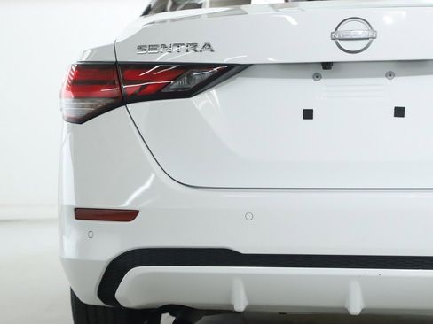 Used 2024 Nissan Sentra S image 43