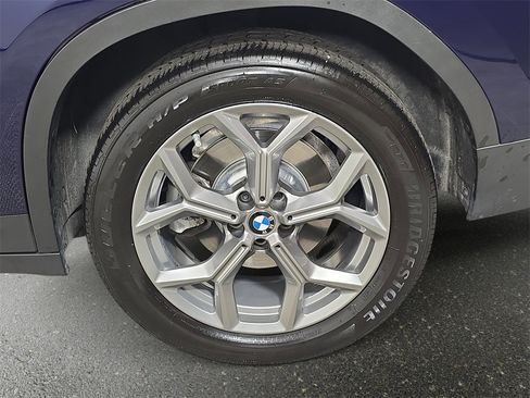 Certified 2023 BMW X4 xDrive30i w/ Premium Package image 35