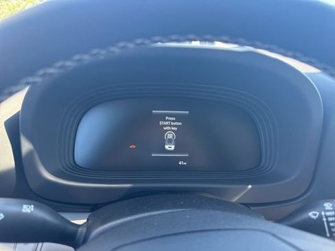 New 2026 Hyundai Venue SEL FWD image 26