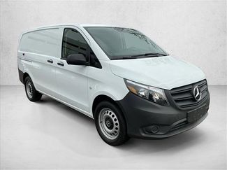 Used 2023 Mercedes-Benz Metris video 3