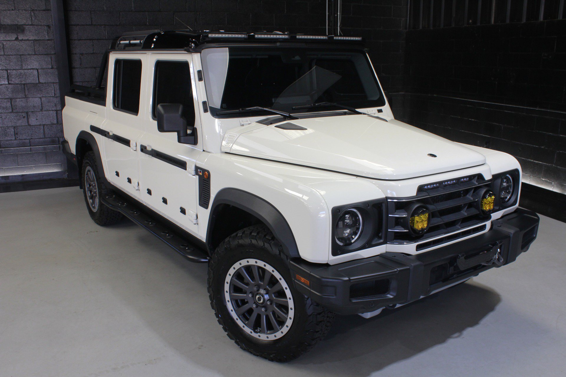 Used 2024 INEOS Grenadier Quartermaster AWD/4WD image 18