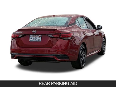 Used 2025 Nissan Sentra SR image 9
