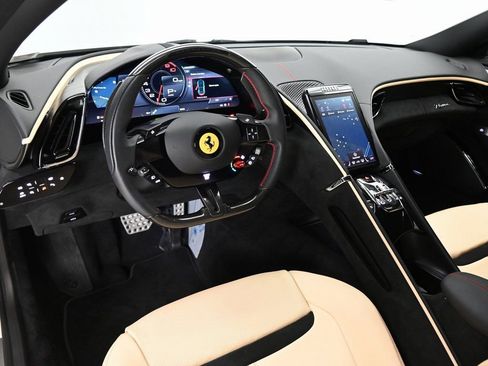 Used 2024 Ferrari Roma RWD image 7