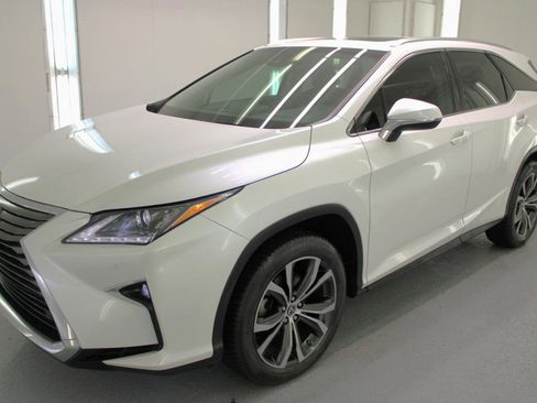 Used 2019 Lexus RX 350L Luxury image 5