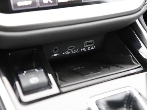 Certified 2025 Subaru Outback Onyx Edition image 29