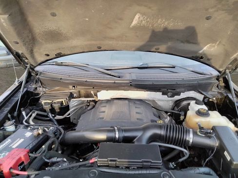 Used 2013 Ford F150 King Ranch w/ King Ranch Luxury Pkg image 24