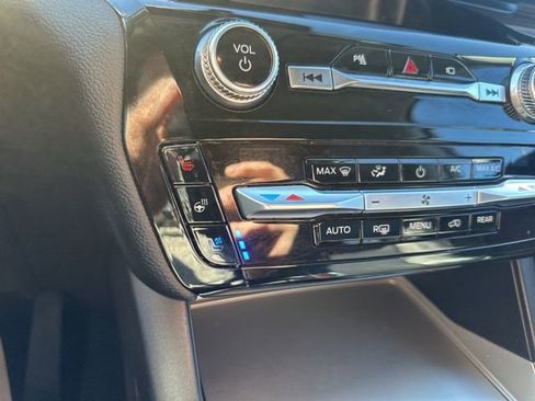 Used 2021 Ford Explorer Limited w/ Equipment Group 301A image 44