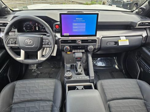 New 2026 Toyota 4Runner TRD Off-Road Premium AWD/4WD image 17