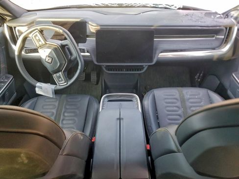 Used 2025 Rivian R1S Adventure image 7