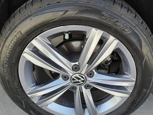 Used 2023 Volkswagen Jetta SE FWD image 10