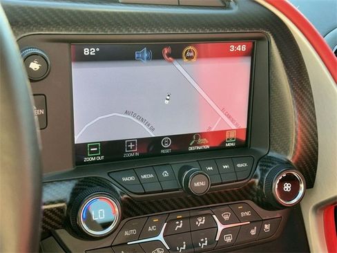 Used 2015 Chevrolet Corvette Z06 w/ 3LZ Preferred Equipment Group image 13