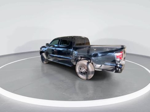Certified 2021 Toyota Tacoma SR AWD/4WD image 6