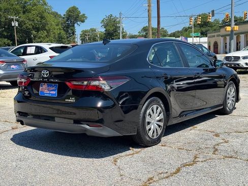 Used 2023 Toyota Camry LE FWD image 3