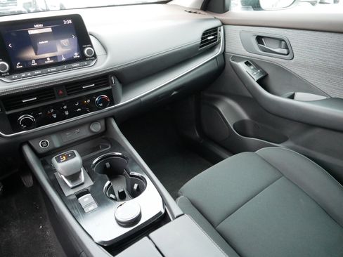 Certified 2023 Nissan Rogue S image 11