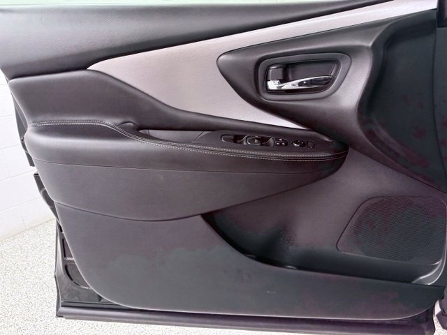 Used 2021 Nissan Murano S FWD image 14