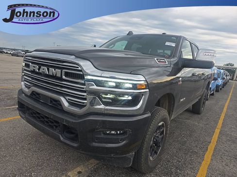 Used 2026 RAM 2500 Laramie AWD/4WD image 1