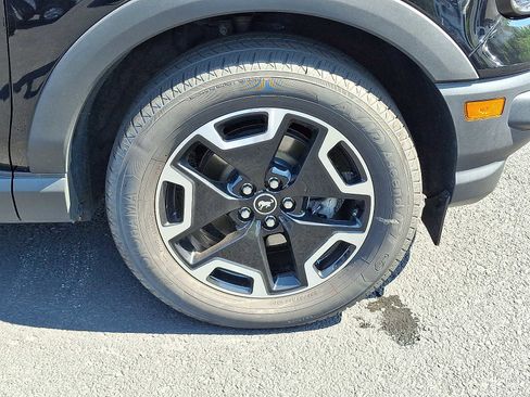 Used 2021 Ford Bronco Sport Outer Banks image 9