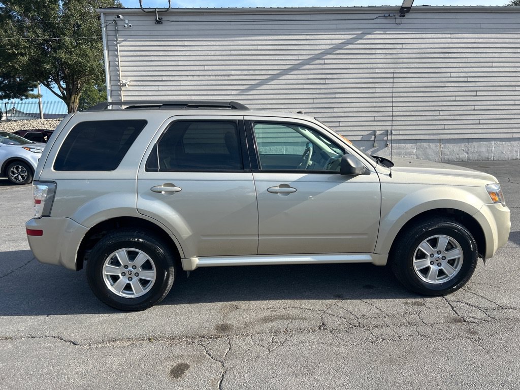 Used 2010 Mercury Mariner 2WD image 5