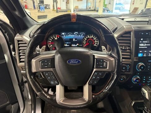 Used 2018 Ford F150 Raptor w/ Equipment Group 802A Luxury image 32