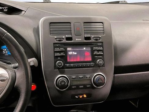Used 2015 Nissan Leaf S w/ Charge Package image 6