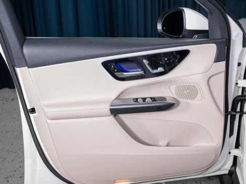 Certified 2026 Mercedes-Benz GLC 300 image 11