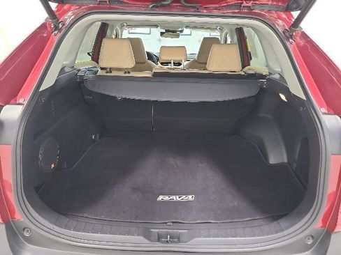 Certified 2020 Toyota RAV4 Limited w/ Carpet Mat Package AWD/4WD image 40