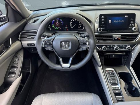 Used 2018 Honda Accord Hybrid image 29