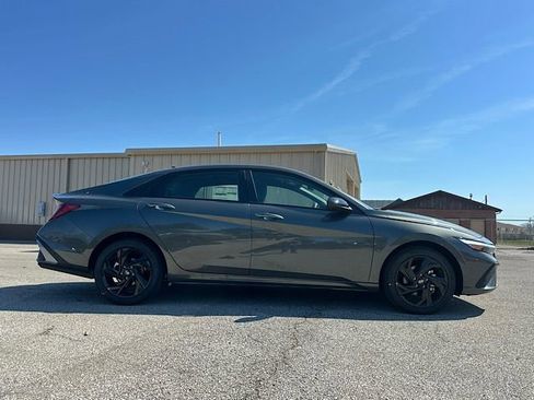 Used 2026 Hyundai Sonata SEL image 2