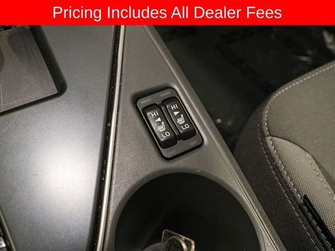 Used 2025 Subaru Crosstrek 2.0i Premium AWD/4WD image 18