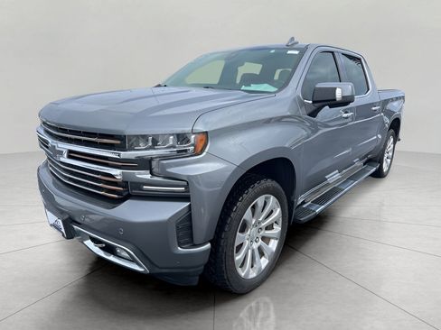 Used 2019 Chevrolet Silverado 1500 High Country w/ Technology Package image 4