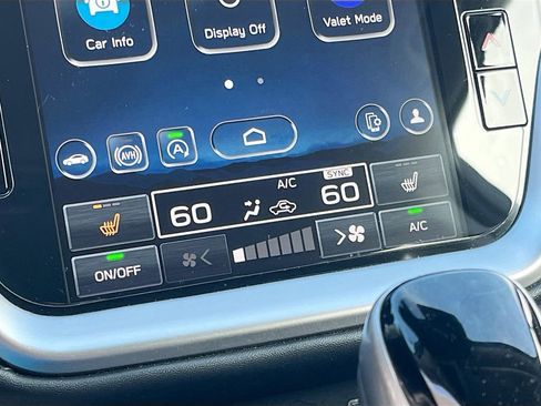 Used 2024 Subaru Outback Premium image 19