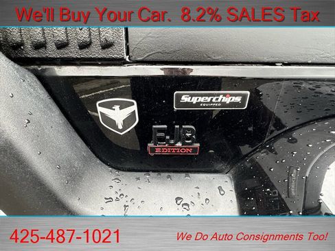 Used 2012 Jeep Wrangler Unlimited Rubicon w/ Connectivity Group image 36