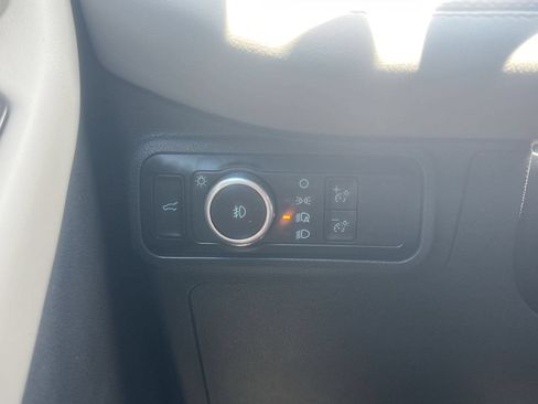 New 2026 Ford Explorer Active w/ Active Comfort Package RWD image 11