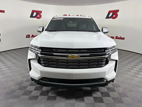 Used 2023 Chevrolet Suburban Premier RWD image 11